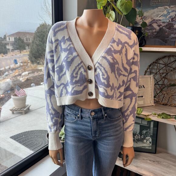 Arizona Jean Co. Purple & Ivory Knit Cropped Button Front Cardigan, Medium - Picture 9 of 11